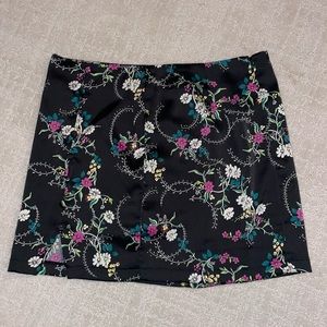 Urban Outfitters skirt size M!